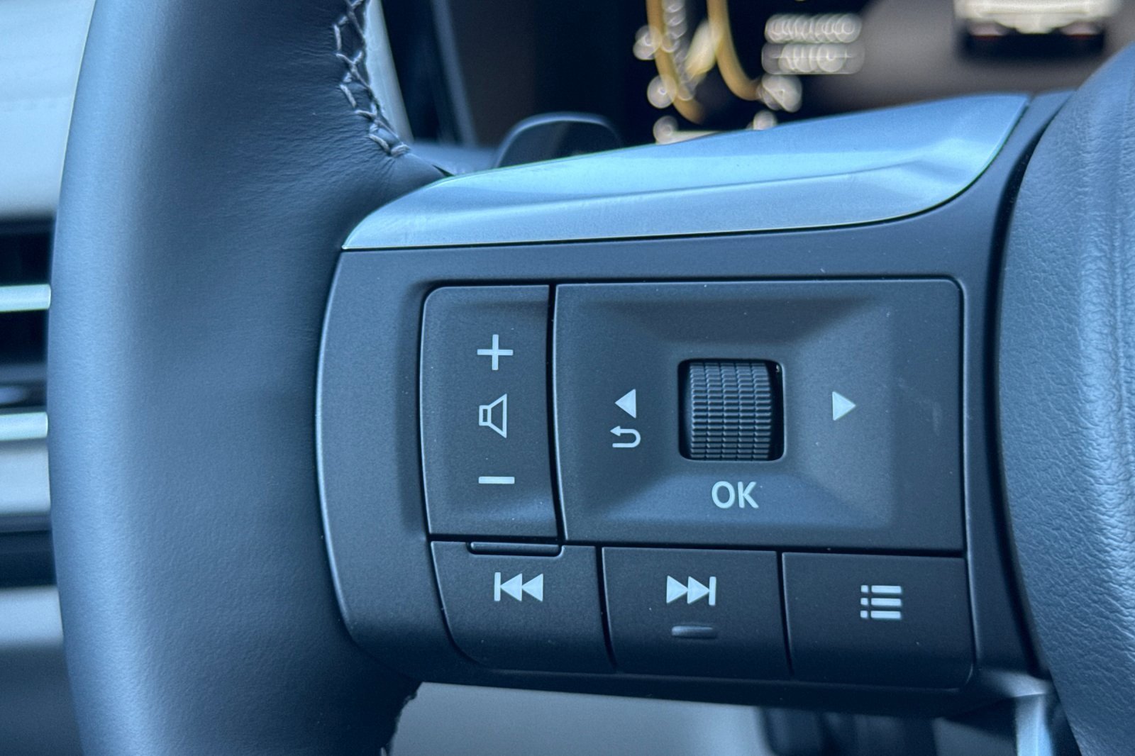 New 2026 INFINITI QX60 Autograph w/ Dark Cargo Package image 28