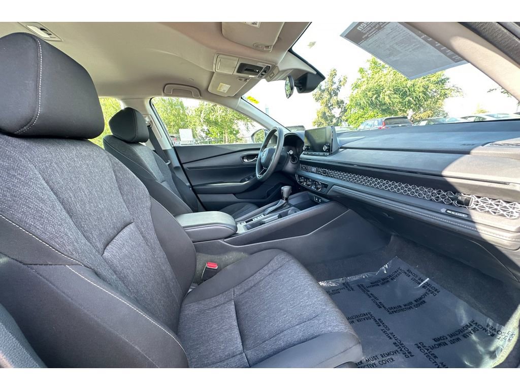 Certified 2023 Honda Accord LX image 18