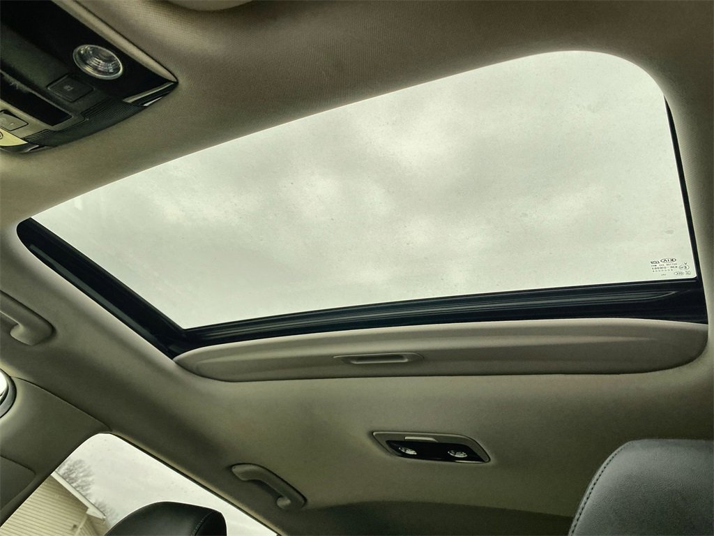 Used 2021 Kia Seltos EX image 16