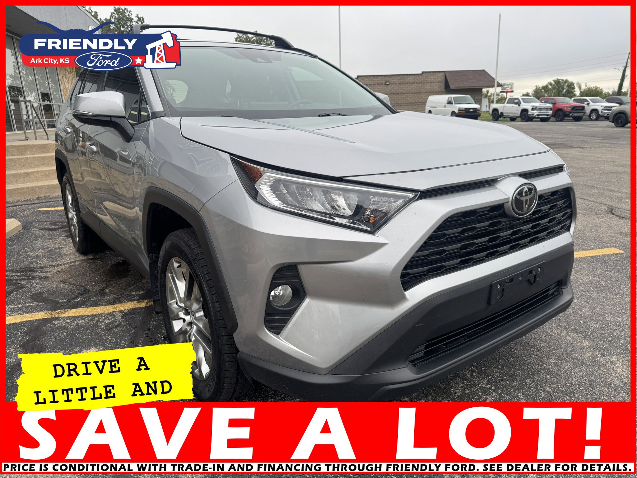 Used 2020 Toyota RAV4 XLE Premium image 11