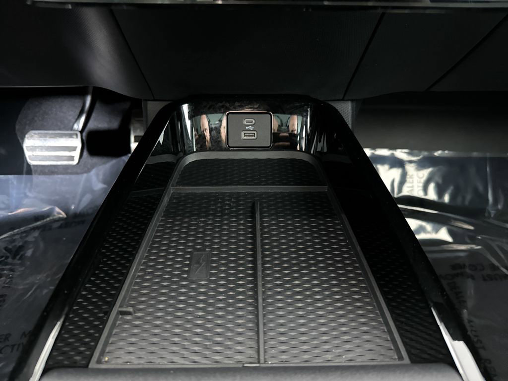 Used 2021 Ford Mustang Mach-E Premium image 27