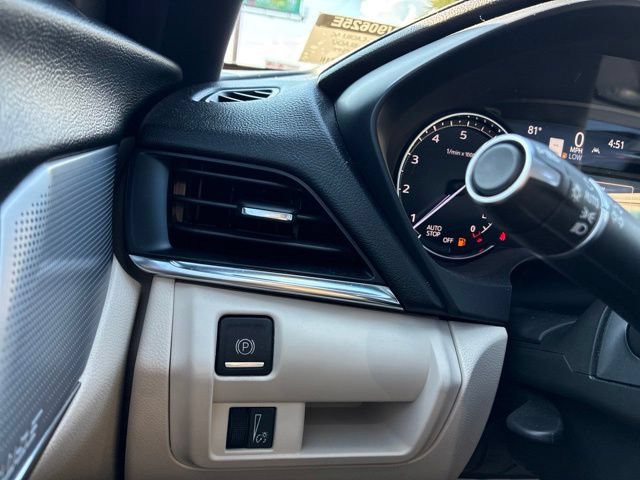 Used 2025 Cadillac CT4 Luxury w/ Sun And Sound Package RWD image 27