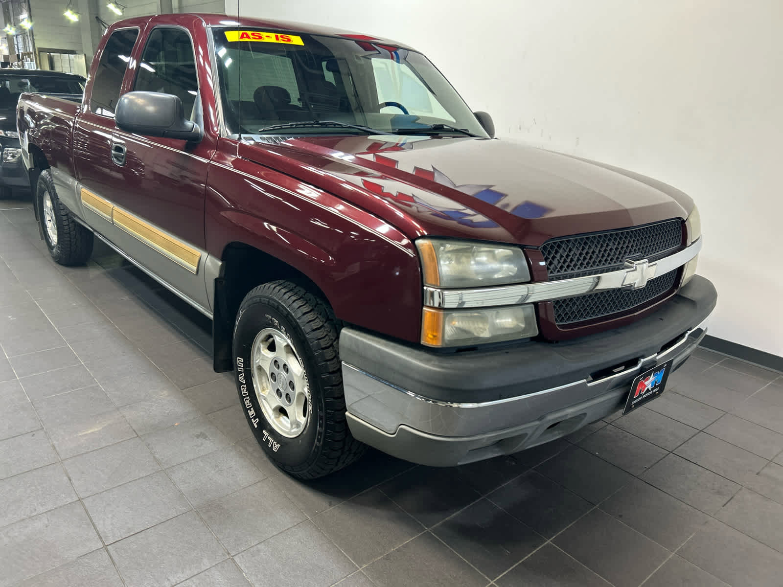 Used 2003 Chevrolet Silverado 1500 LS w/ Off-Road Package AWD/4WD image 2