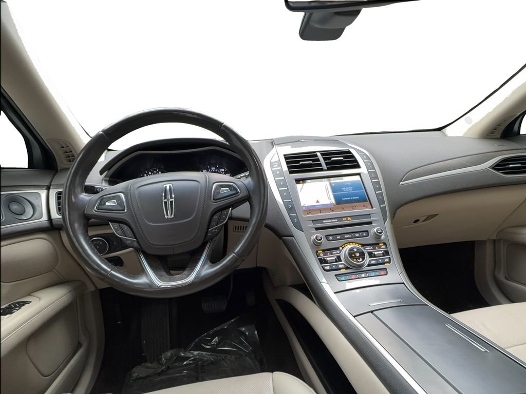 Used 2019 Lincoln MKZ Reserve FWD image 31