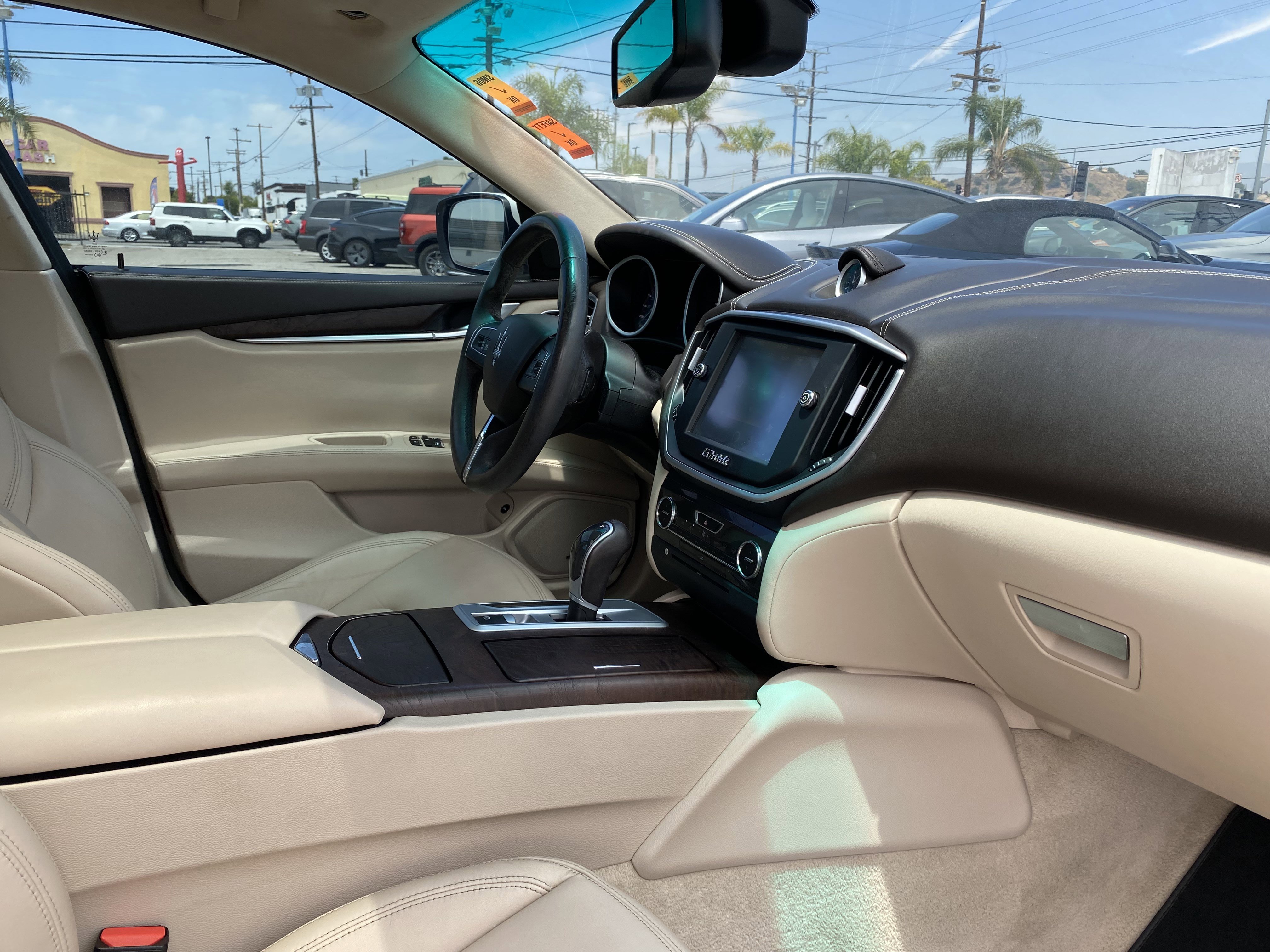 Used 2016 Maserati Ghibli RWD image 29
