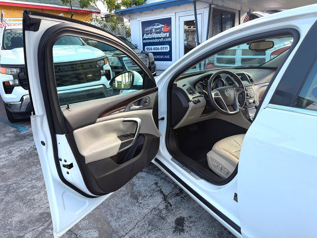 Used 2011 Buick Regal CXL Turbo FWD image 23