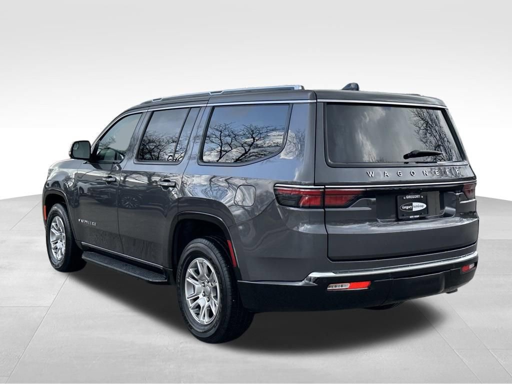 Used 2024 Jeep Wagoneer 4WD image 10