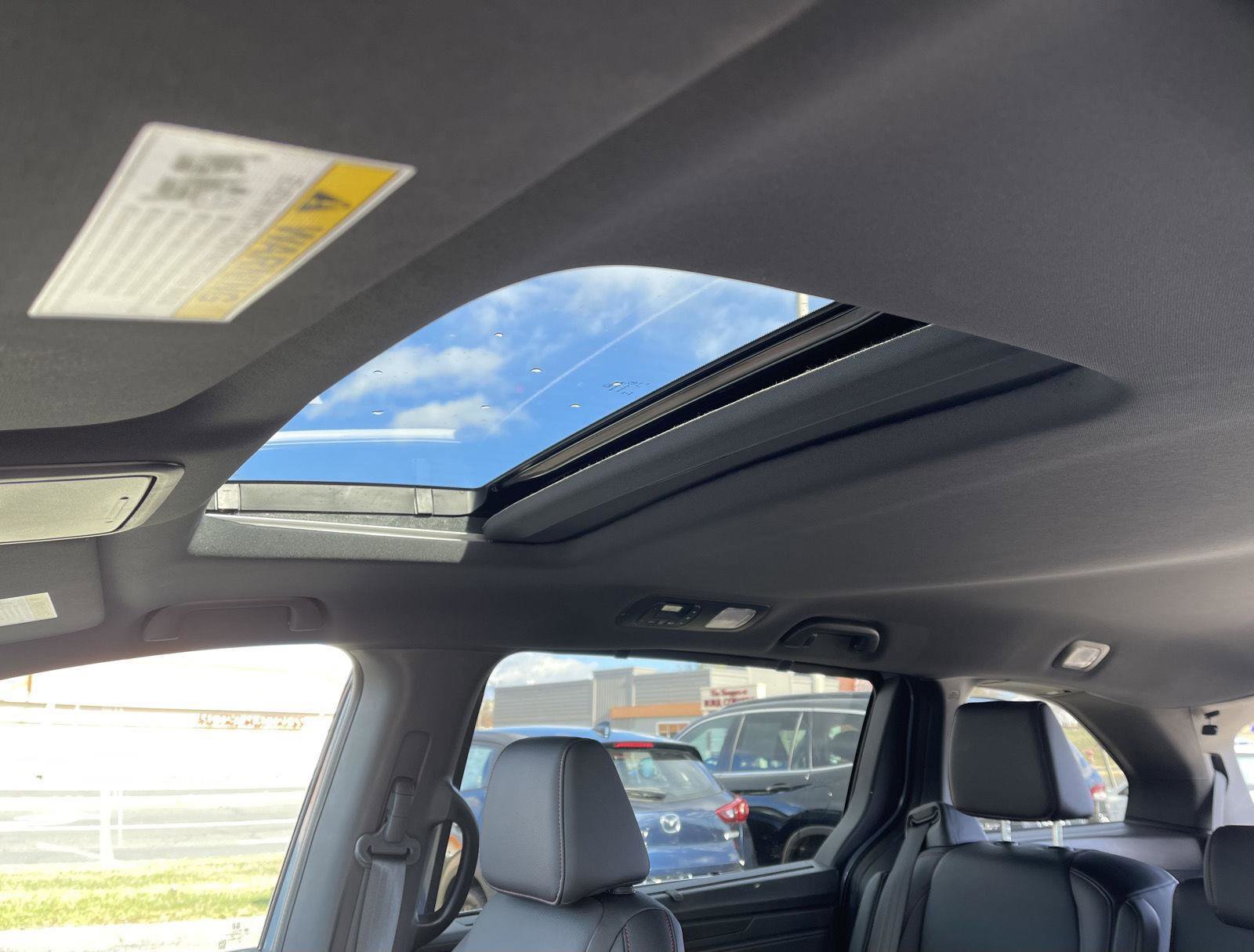 Used 2025 Honda Odyssey Sport-L image 13