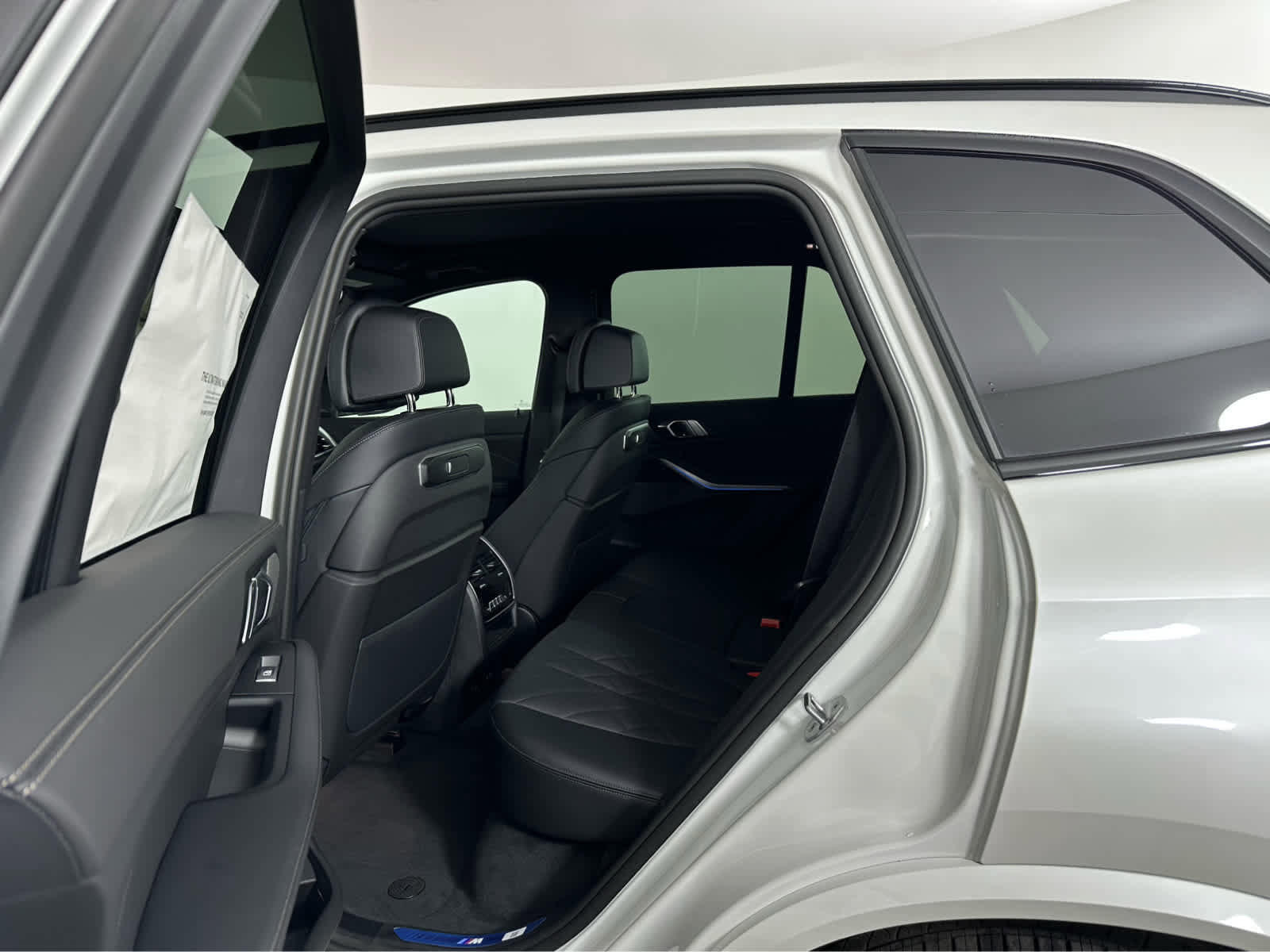 New 2026 BMW X5 xDrive50e w/ M Sport Package image 13