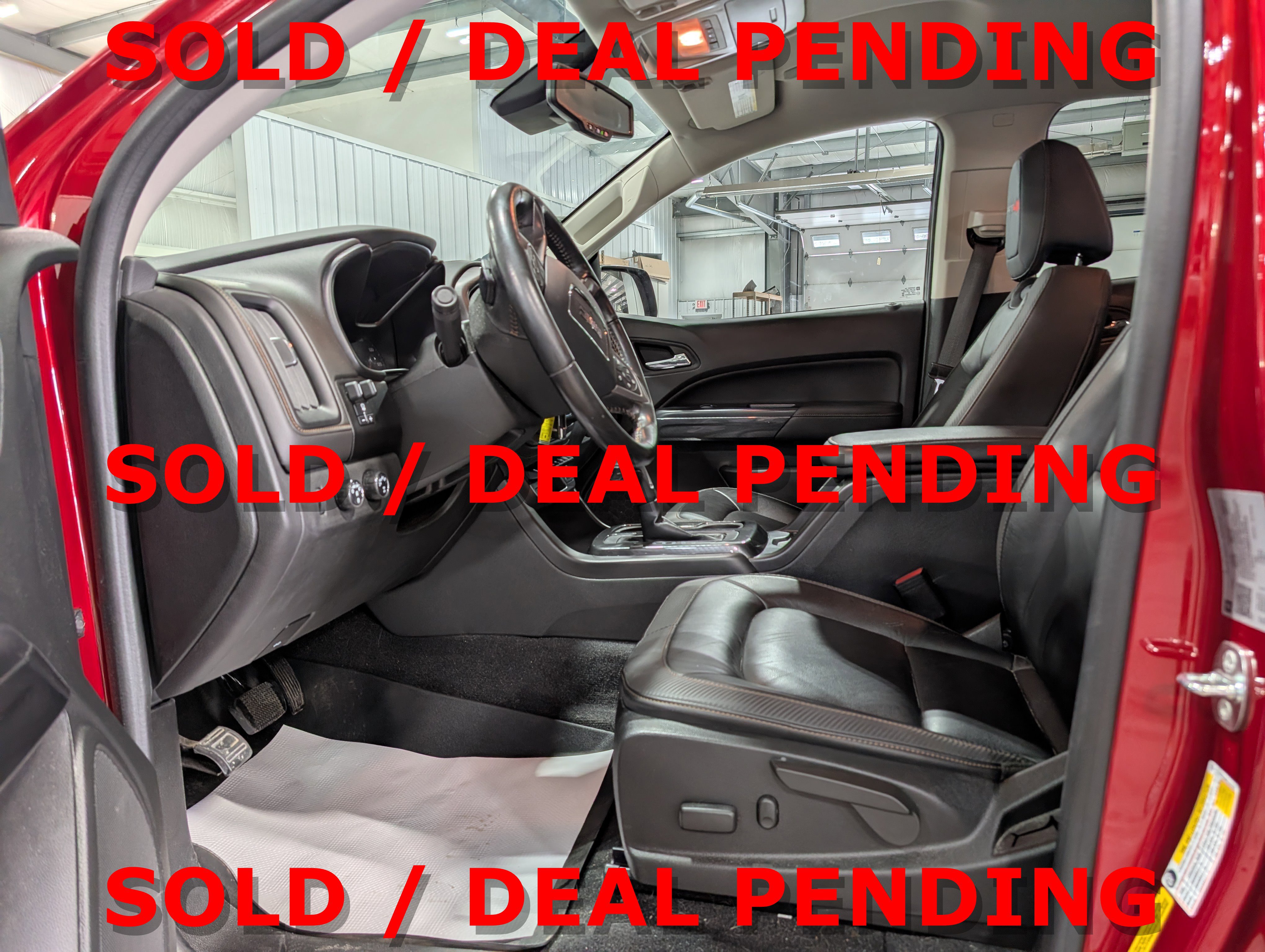 Used 2021 GMC Canyon AT4 w/ Driver Alert Package image 9