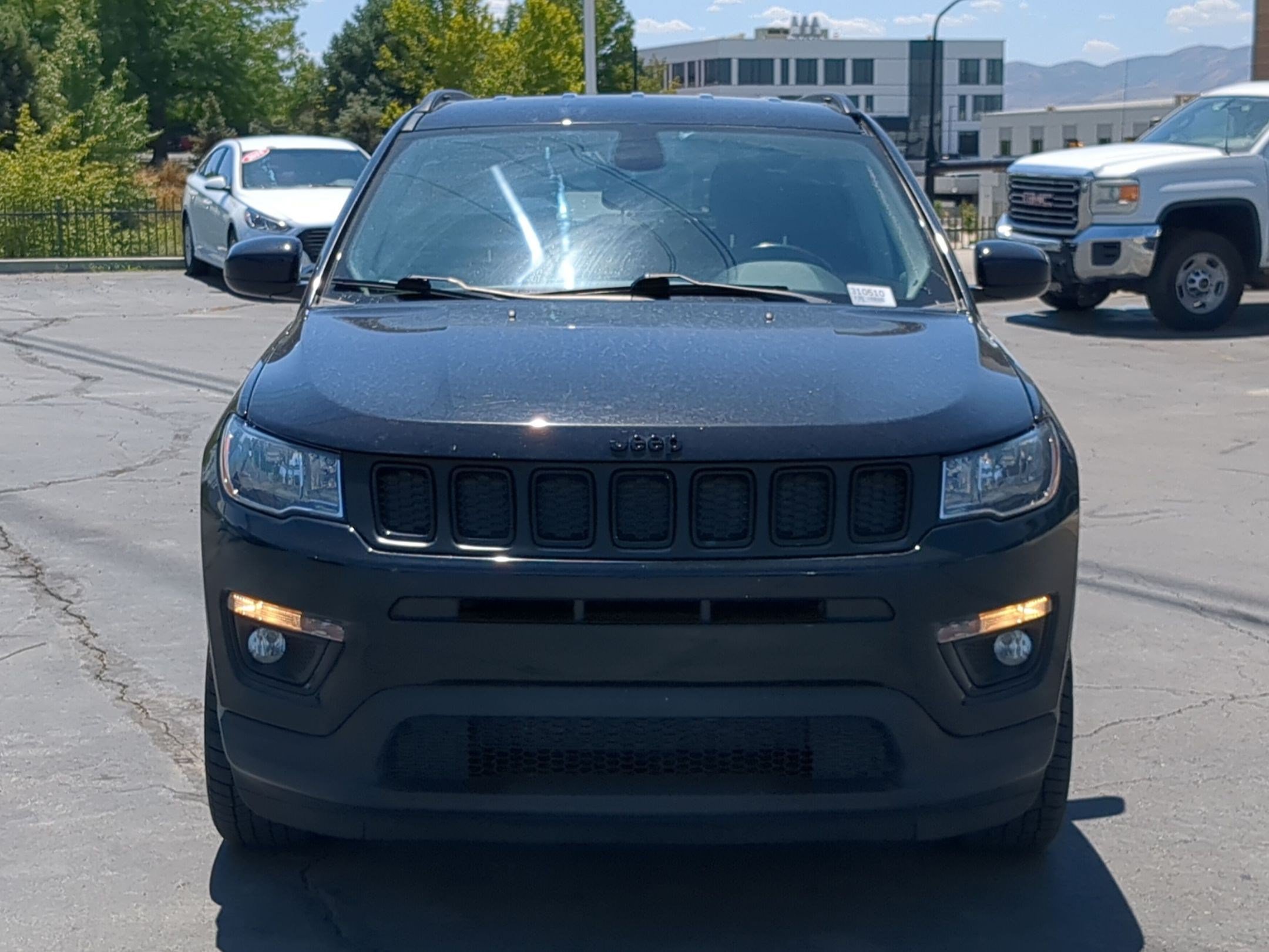 Used 2020 Jeep Compass Latitude AWD/4WD image 9