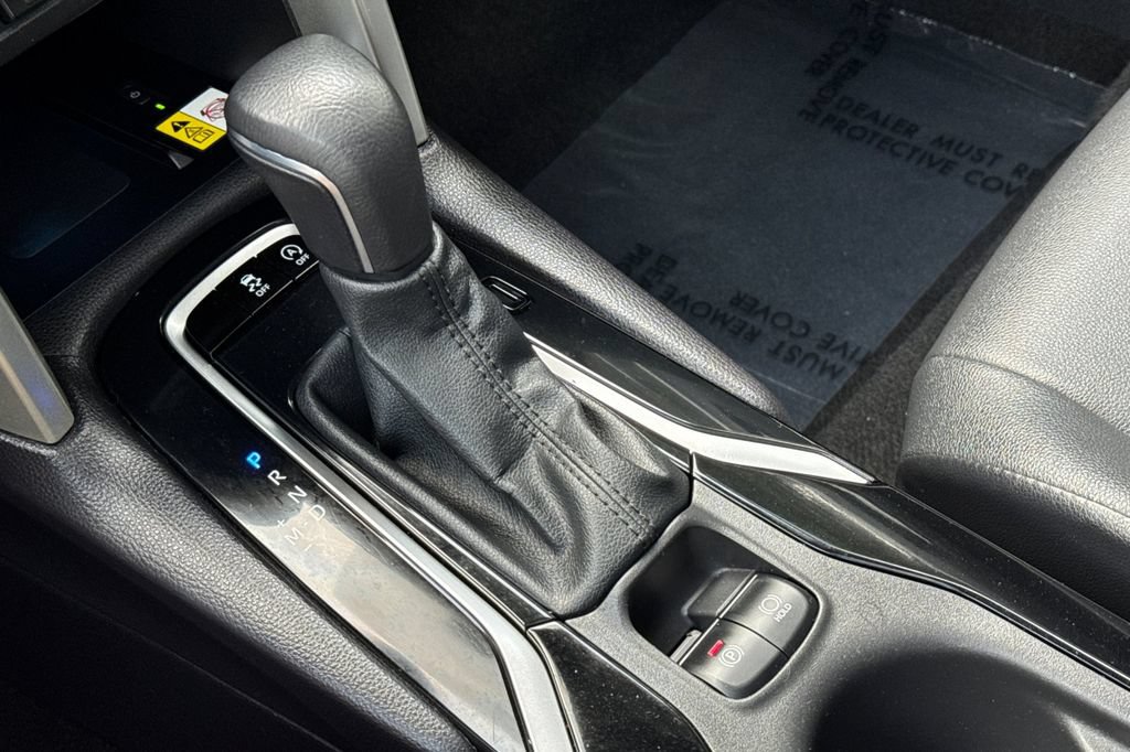 Certified 2022 Toyota Corolla Cross XLE w/ Convenience Package FWD image 20