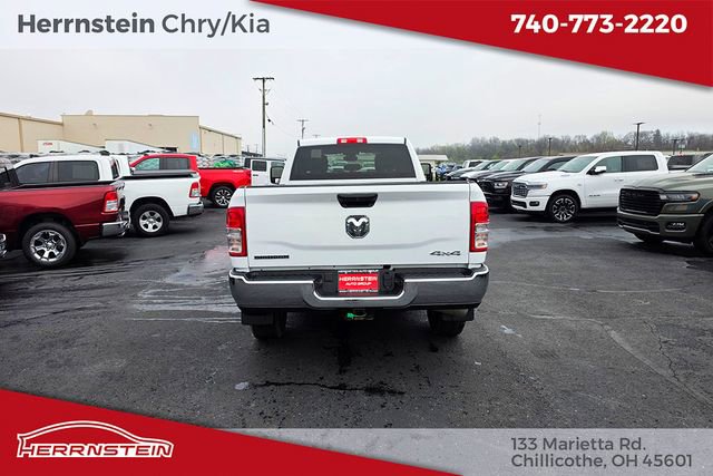 Used 2024 RAM 3500 Big Horn AWD/4WD image 32