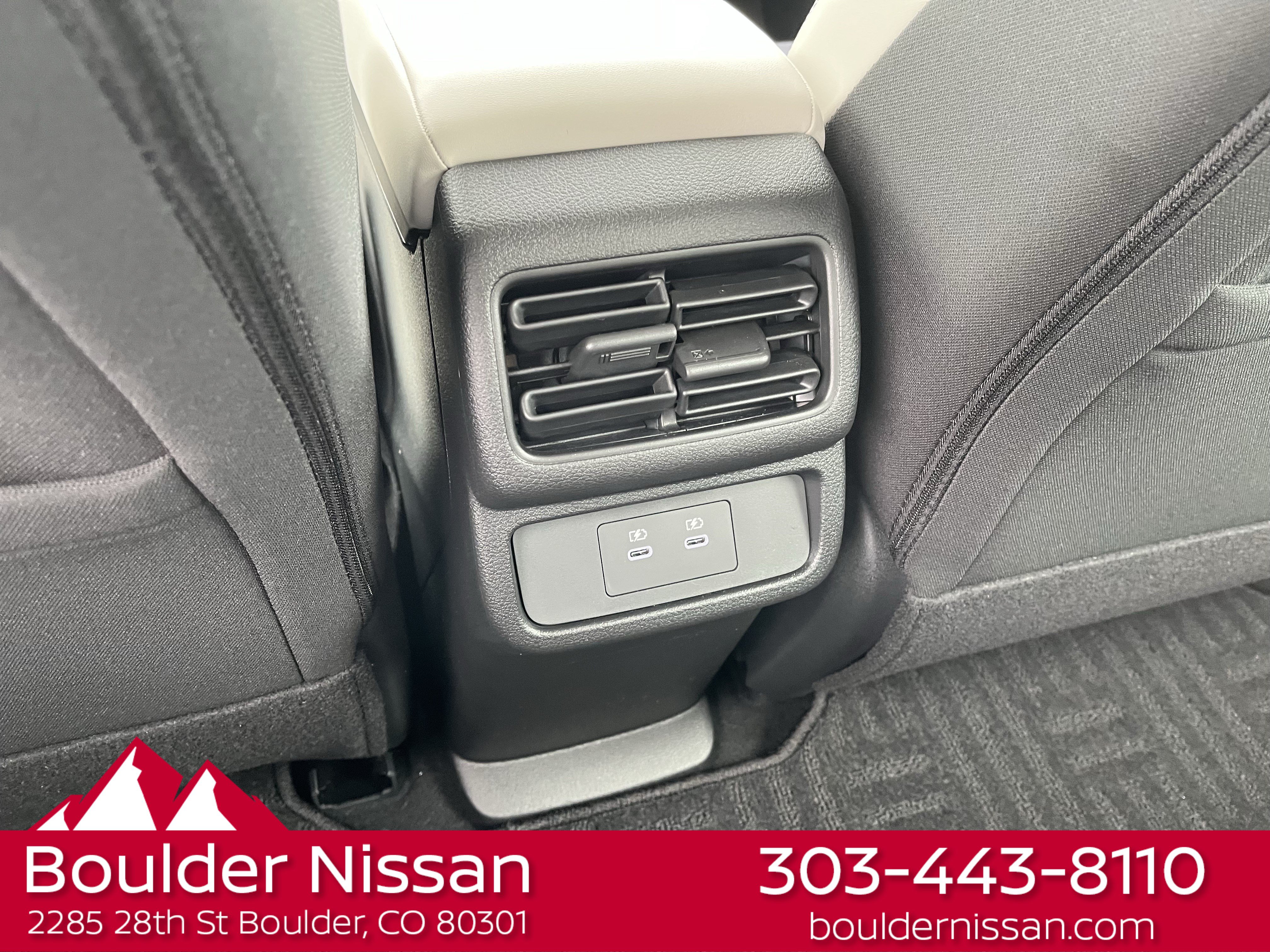 New 2026 Nissan Leaf SV+ w/ Floor Mat Package (SV+) FWD image 26