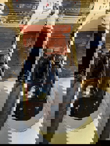 Used 2016 Lexus LS 460 w/ Comfort Package image 13