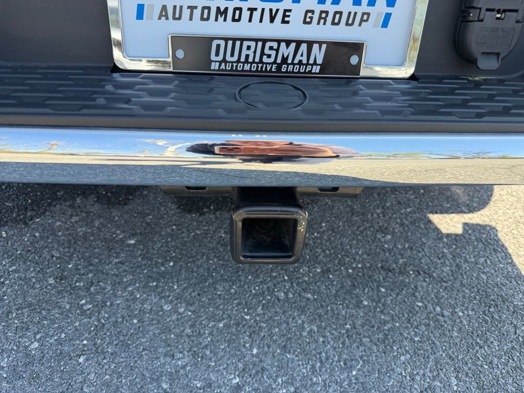 Used 2025 RAM 1500 Limited AWD/4WD image 19
