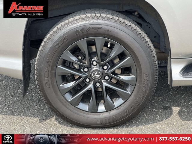 Used 2023 Lexus GX 460 Premium w/ Premium Package AWD/4WD image 11