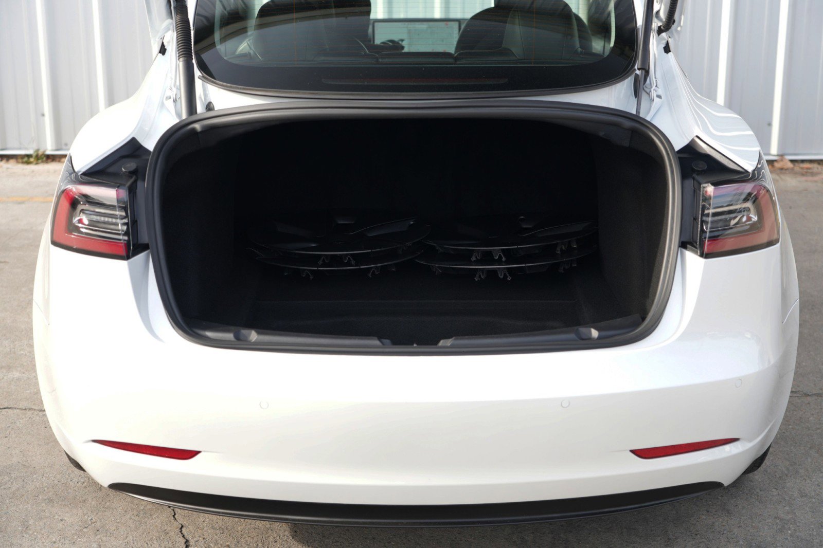 Used 2021 Tesla Model 3 Standard Range Plus image 10