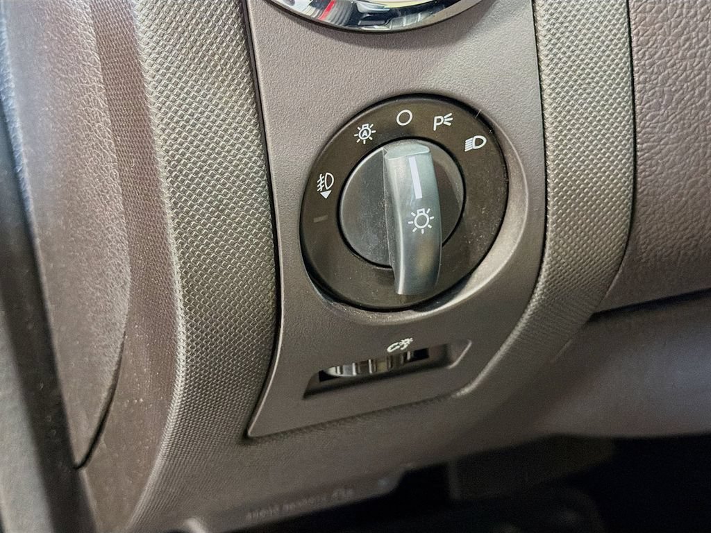 Used 2010 Ford Explorer Eddie Bauer AWD/4WD image 9