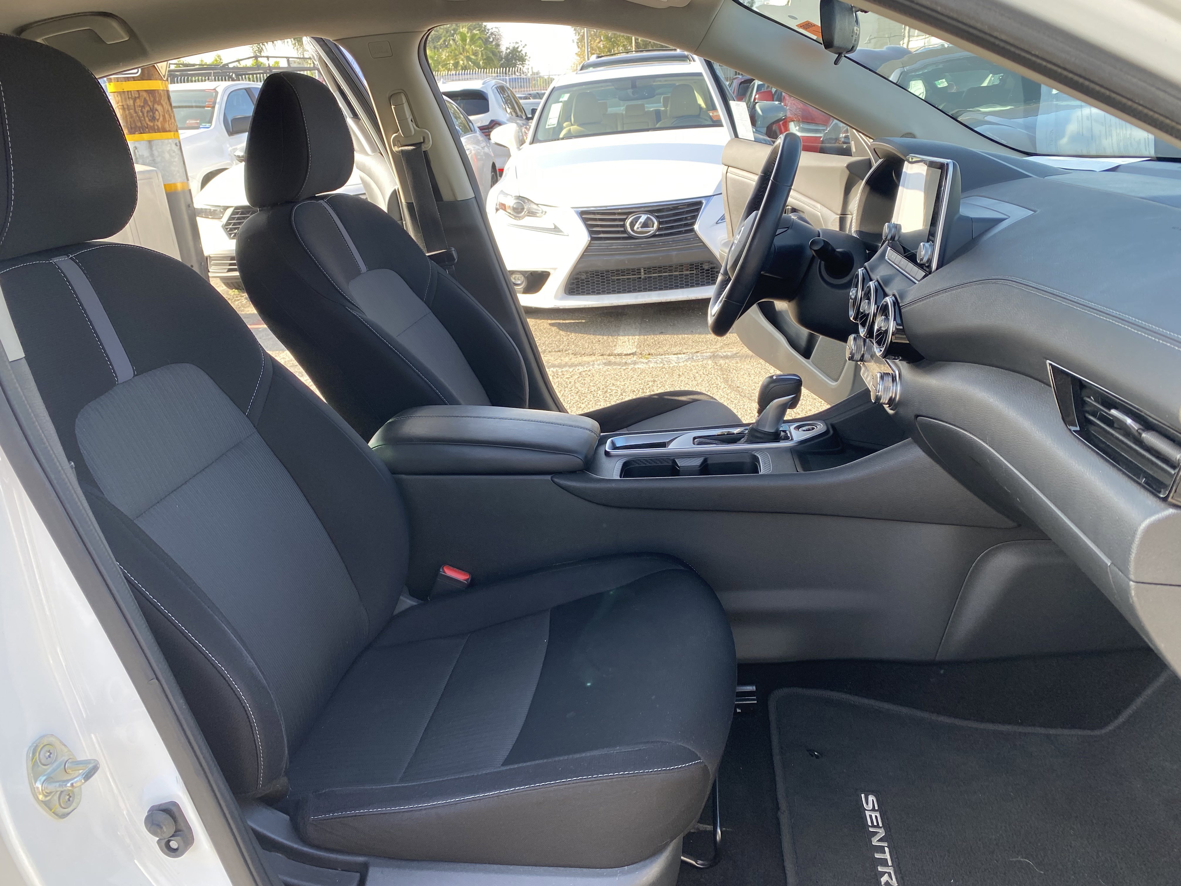 Used 2021 Nissan Sentra SV image 21