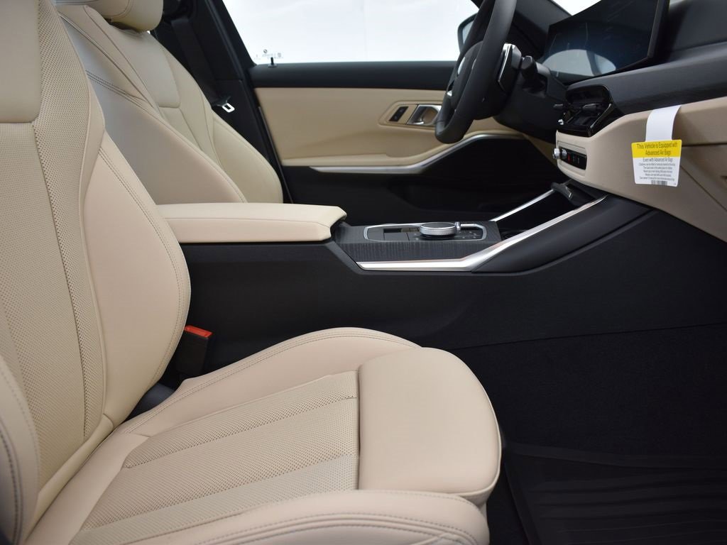 New 2026 BMW 330i Sedan w/ Convenience Package image 25