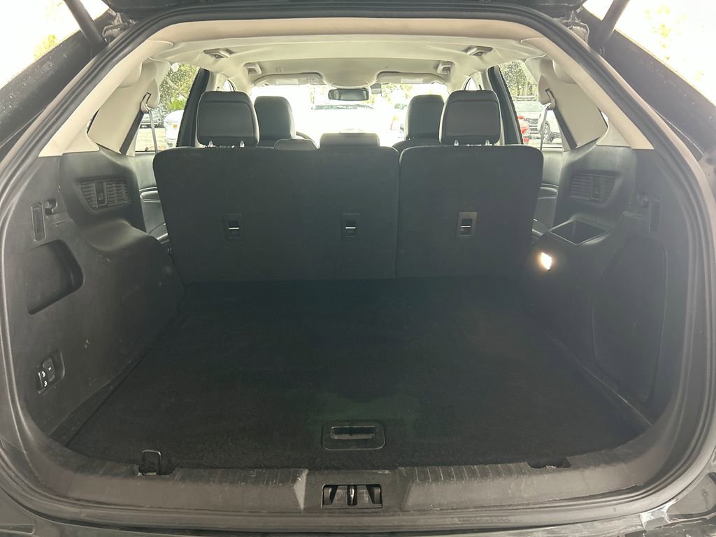 Used 2024 Ford Edge Titanium image 42