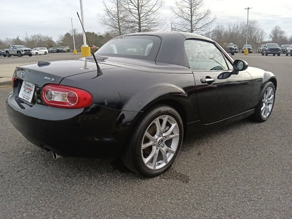 Used 2015 MAZDA MX-5 Miata Grand Touring w/ Premium Package image 3