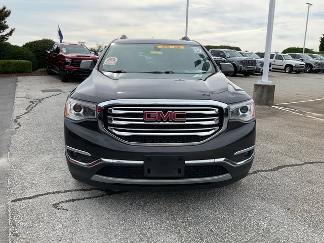 Used 2019 GMC Acadia SLT AWD/4WD image 2
