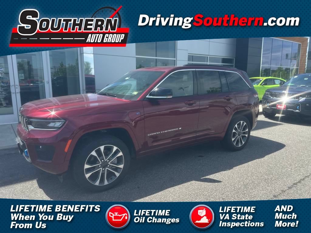 New 2024 Jeep Grand Cherokee Overland w/ Advanced Protech Group III AWD/4WD image 1