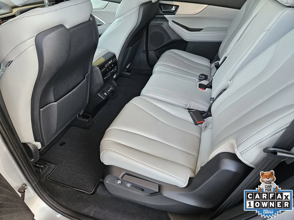 Certified 2024 Acura MDX w/ Technology Package FWD image 30