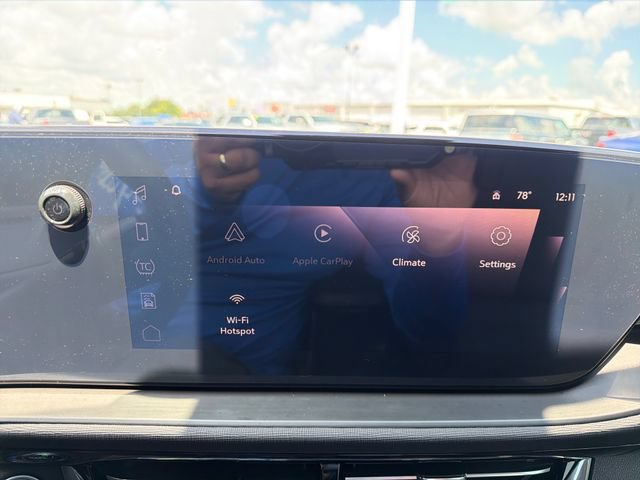 Used 2025 Buick Envista Sport Touring FWD image 12