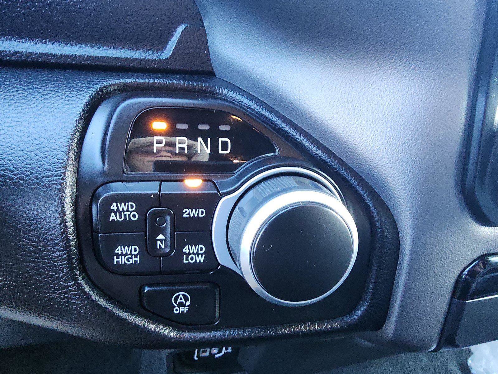 Used 2022 RAM 1500 Big Horn AWD/4WD image 16
