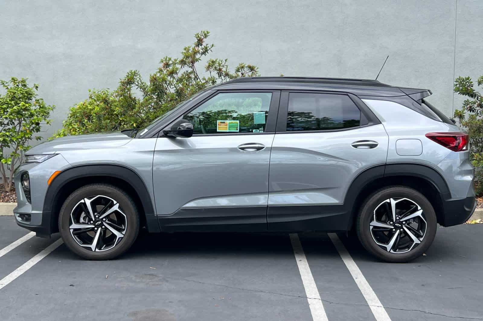 Used 2023 Chevrolet TrailBlazer RS FWD image 9