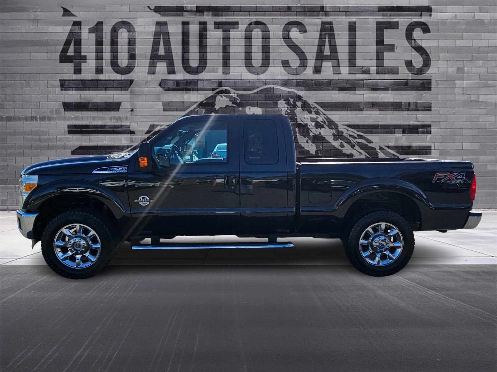 Used 2015 Ford F250 Lariat w/ Lariat Interior Package AWD/4WD image 7