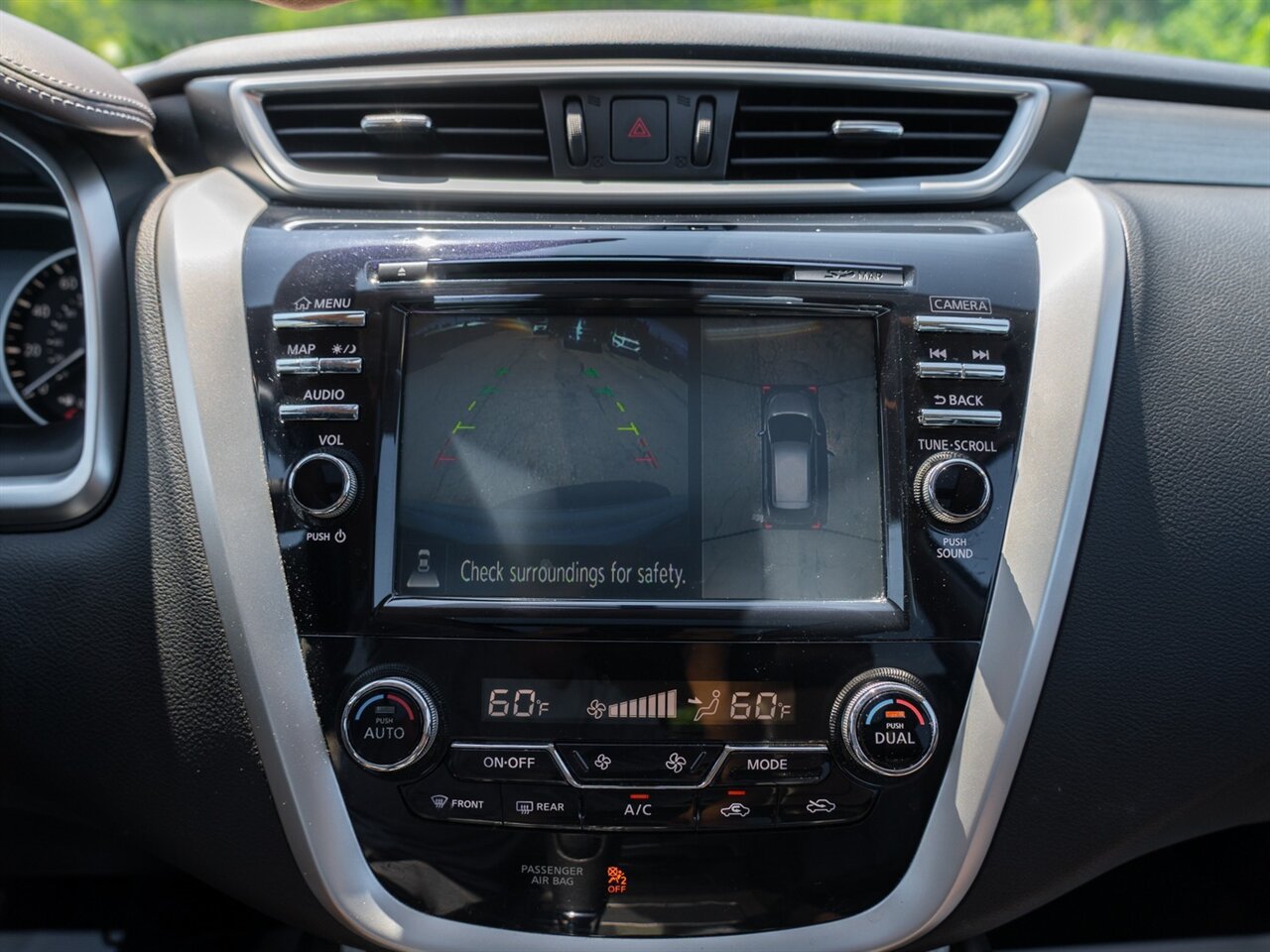 Used 2016 Nissan Murano Platinum w/ Platinum Technology Package AWD/4WD image 30