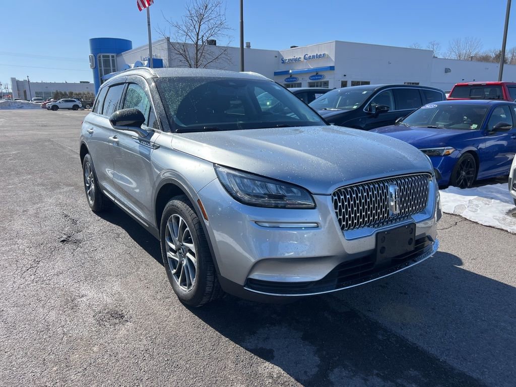 Used 2022 Lincoln Corsair Standard w/ Equipment Group 101A image 7