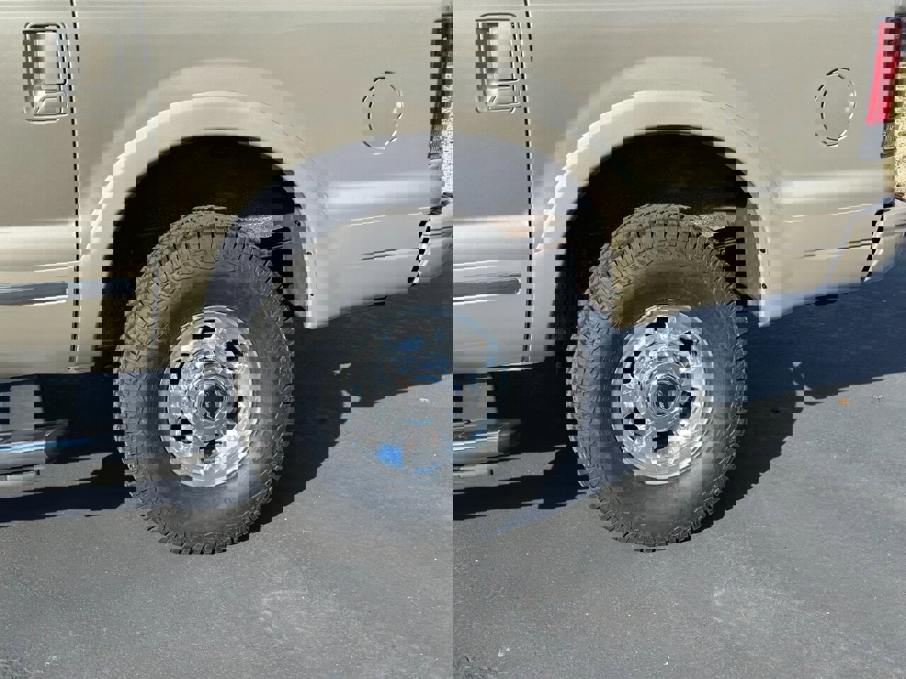 Used 2005 Ford Excursion Limited image 68