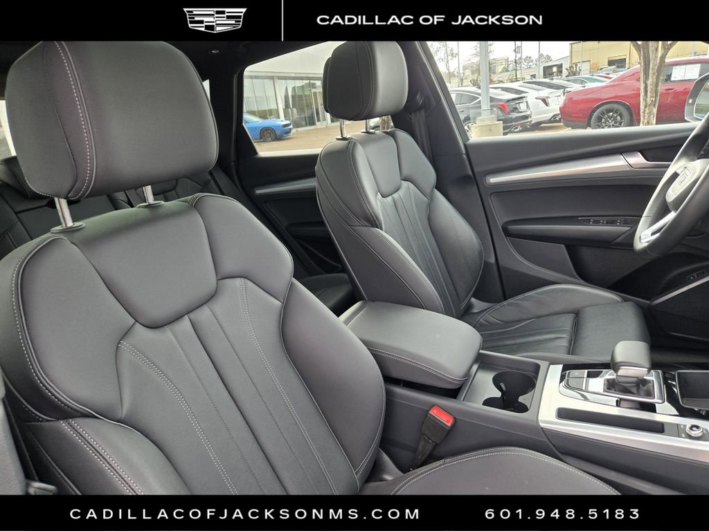 Used 2025 Audi Q5 2.0T Premium image 22