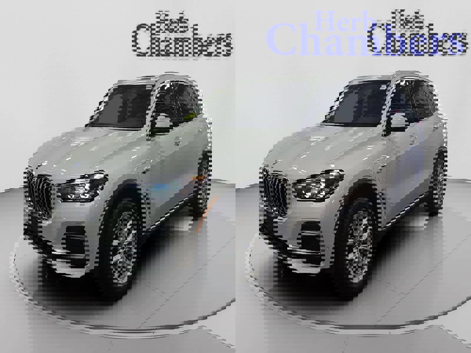 Used 2023 BMW X5 xDrive45e w/ Parking Assistance Package image 10