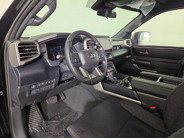 New 2026 Toyota Tundra SR5 w/ SR5 Convenience Package AWD/4WD image 15