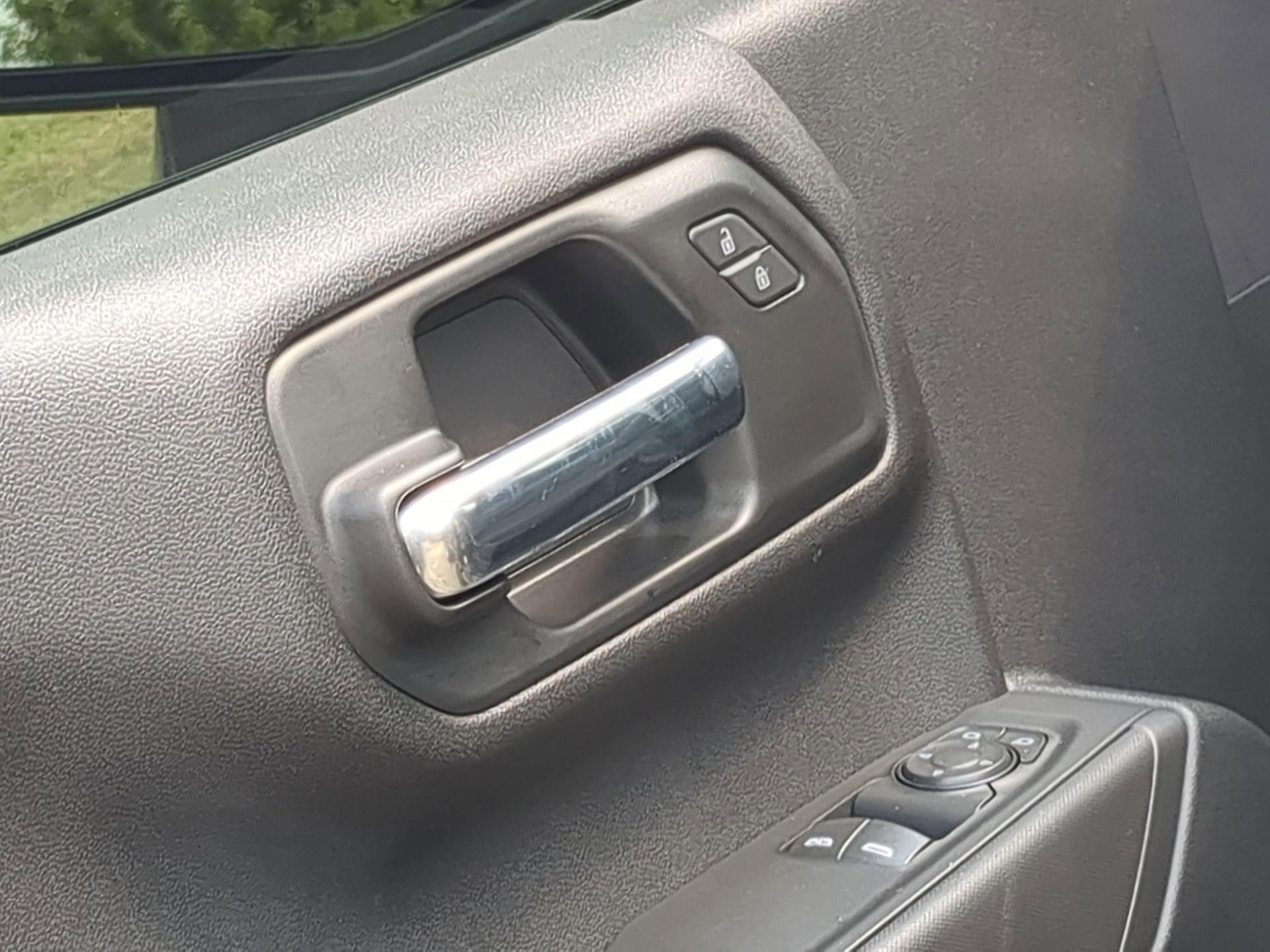 Used 2025 Chevrolet Silverado 1500 W/T w/ WT Value Package image 14