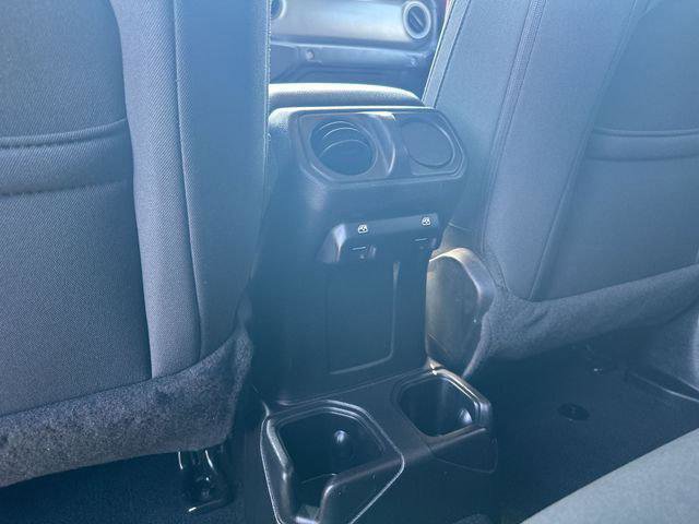 Certified 2022 Jeep Gladiator Sport AWD/4WD image 22
