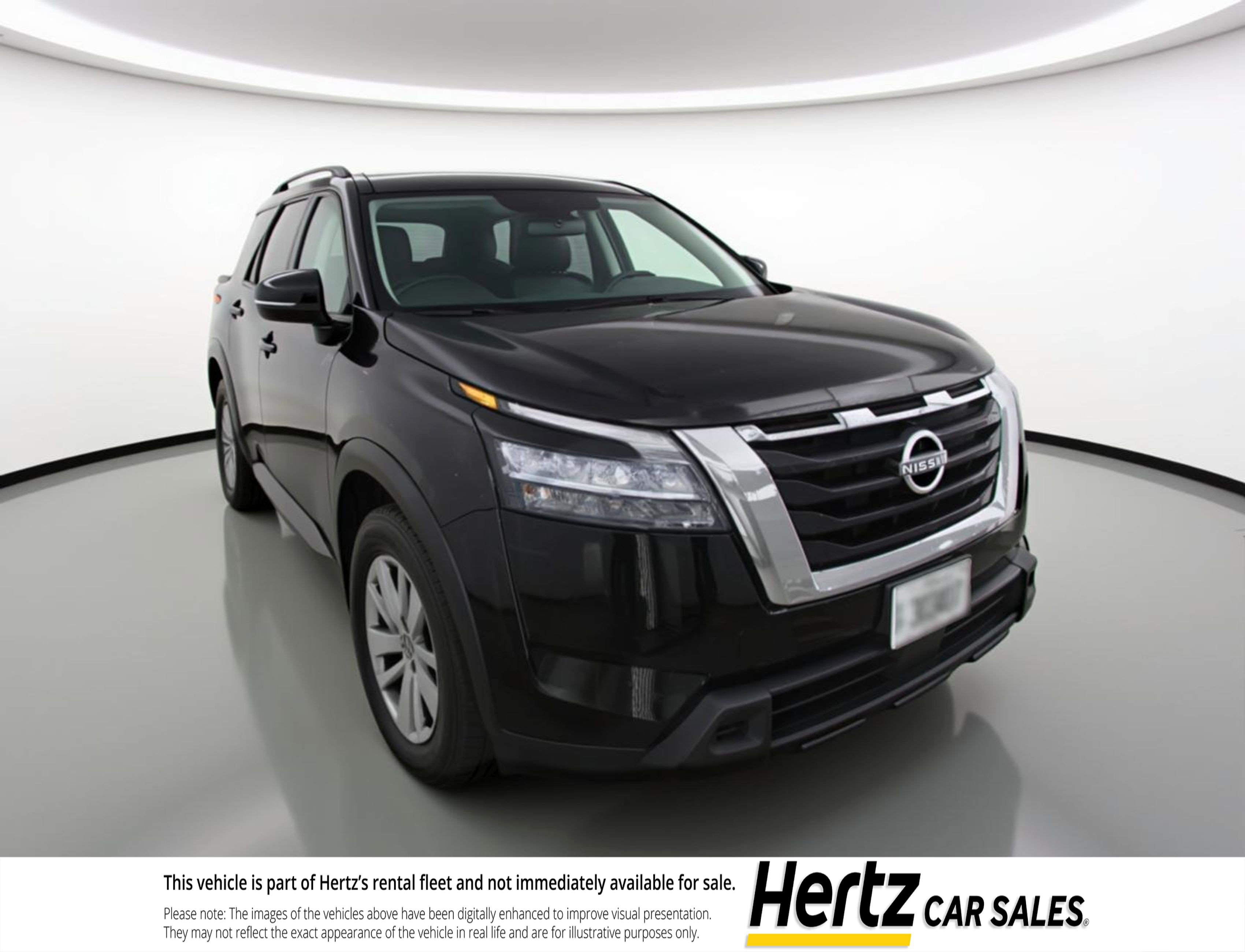 Used 2025 Nissan Pathfinder SV image 1
