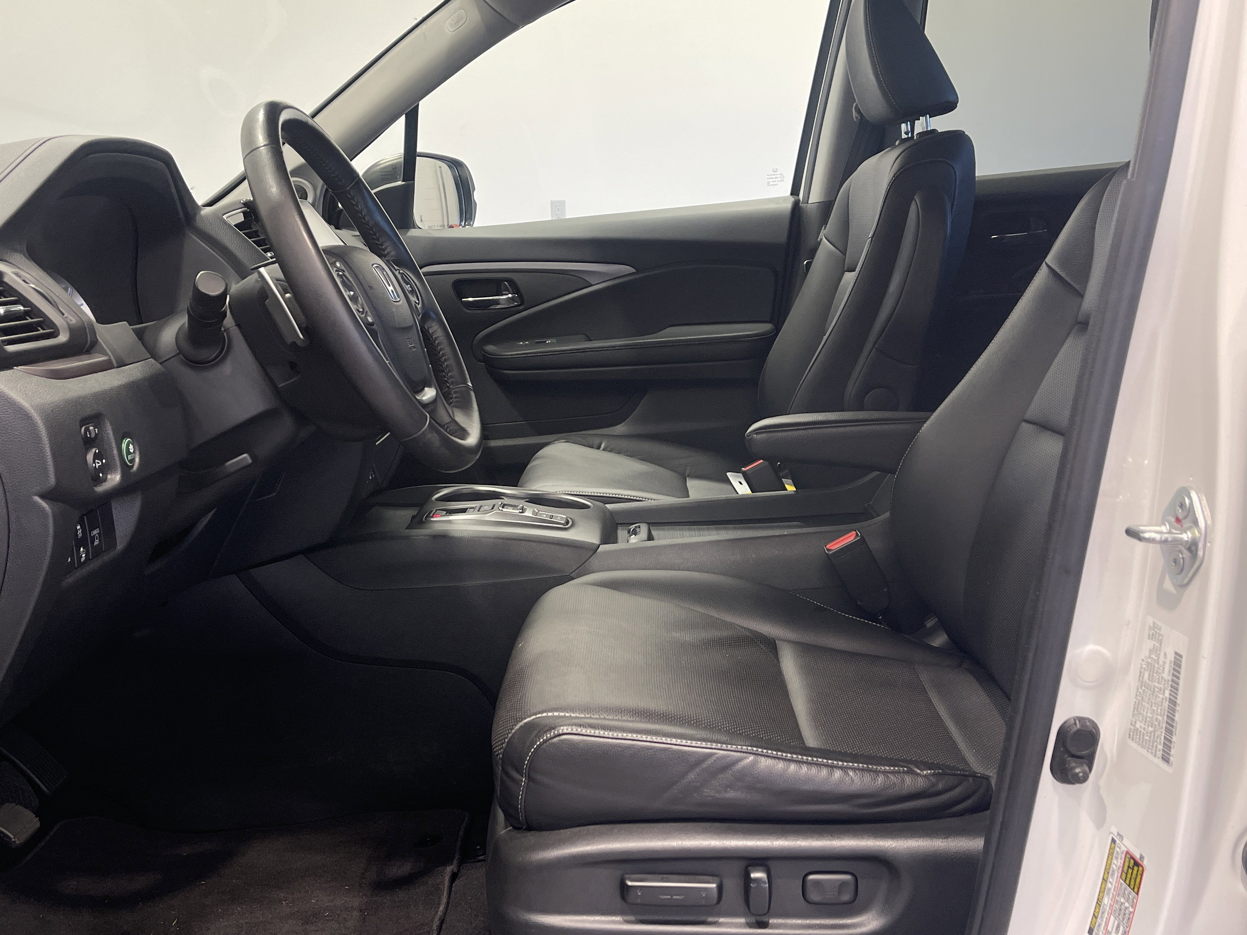 Used 2023 Honda Ridgeline RTL image 24