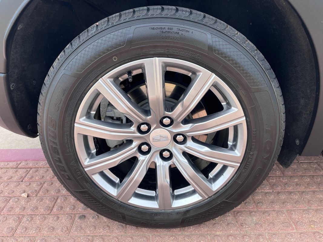 Used 2019 Cadillac XT4 Premium Luxury AWD/4WD image 12