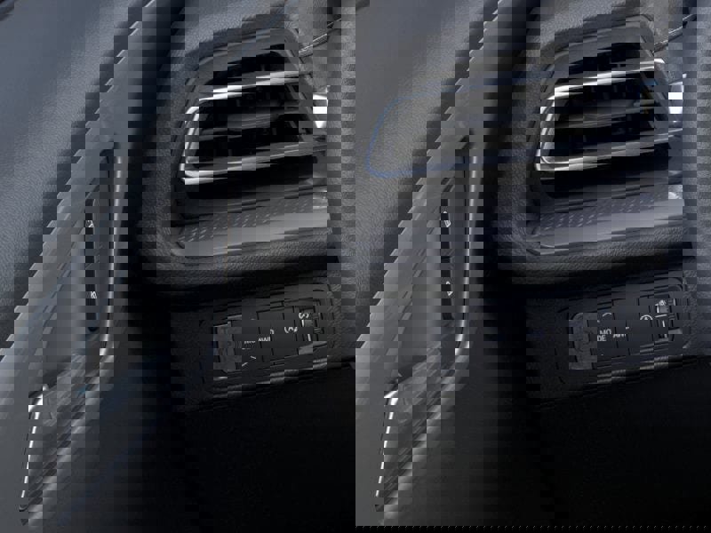 New 2025 Chevrolet Traverse LT w/ Enhanced Driving Package image 22