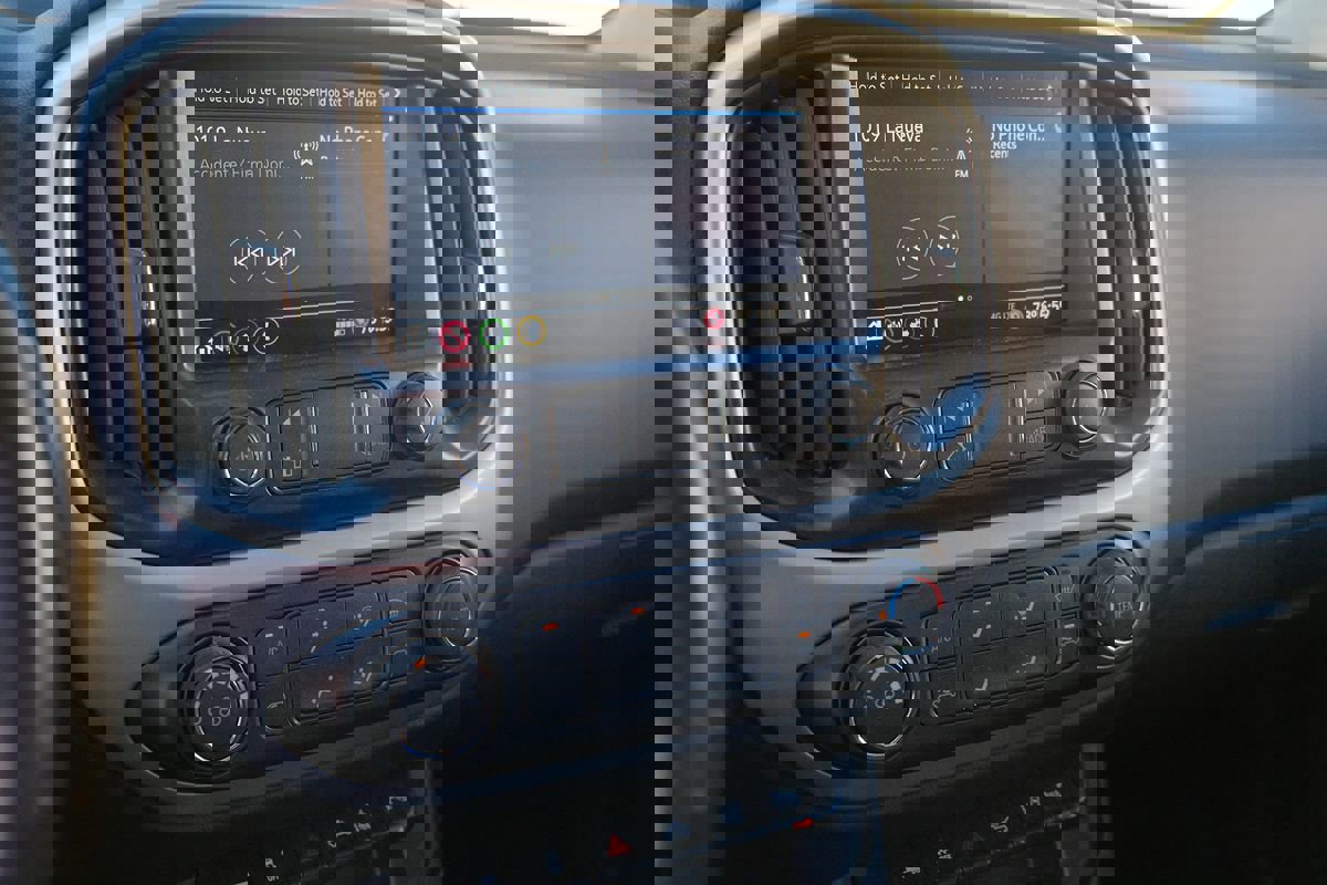 Used 2022 Chevrolet Colorado LT w/ Safety Package image 20