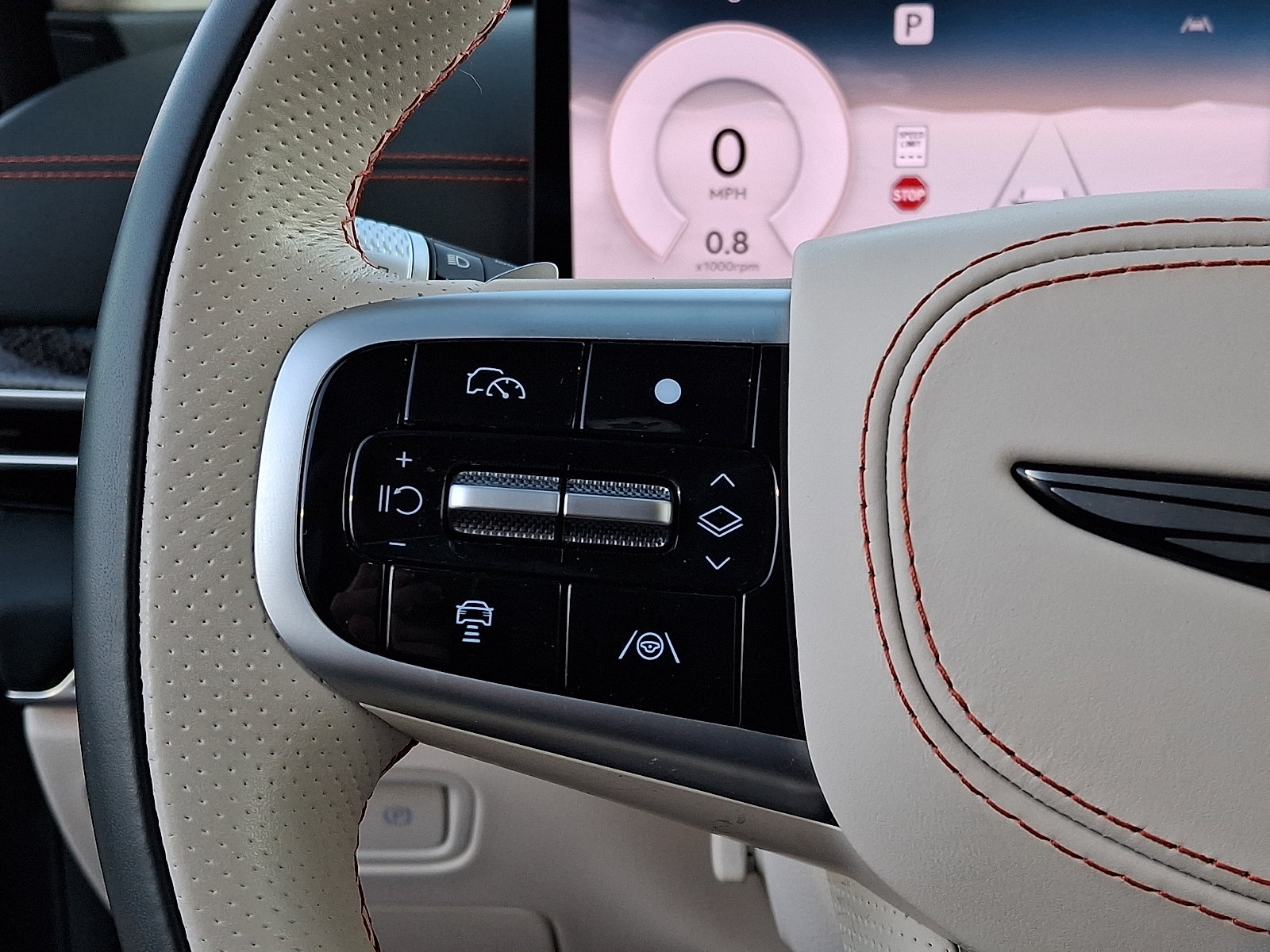 Certified 2025 Genesis GV80 3.5T e-SC AWD/4WD image 25