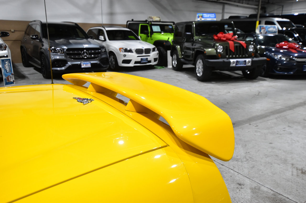 Used 2003 Chevrolet Corvette Convertible w/ Preferred Equipment Group1 image 18