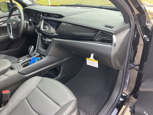 New 2025 Cadillac XT6 Sport w/ LPO, Floor Liner Package image 37